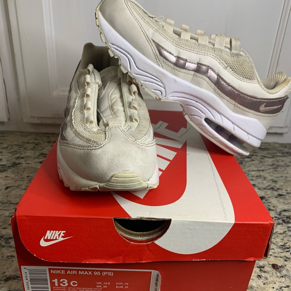 Nike Air Max 95 (PS) size 13C Phantom/ Metallic Red Bronze- white.